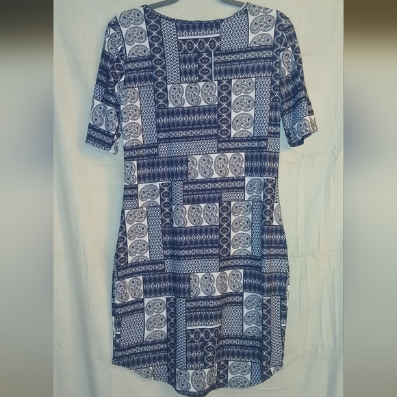 Bobbie Brooks Paisley Patterned Dress - Picture 5 of 7